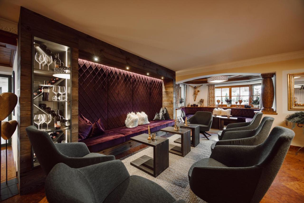 Hotel Lerch Санкт Йохан им Понгау Екстериор снимка
