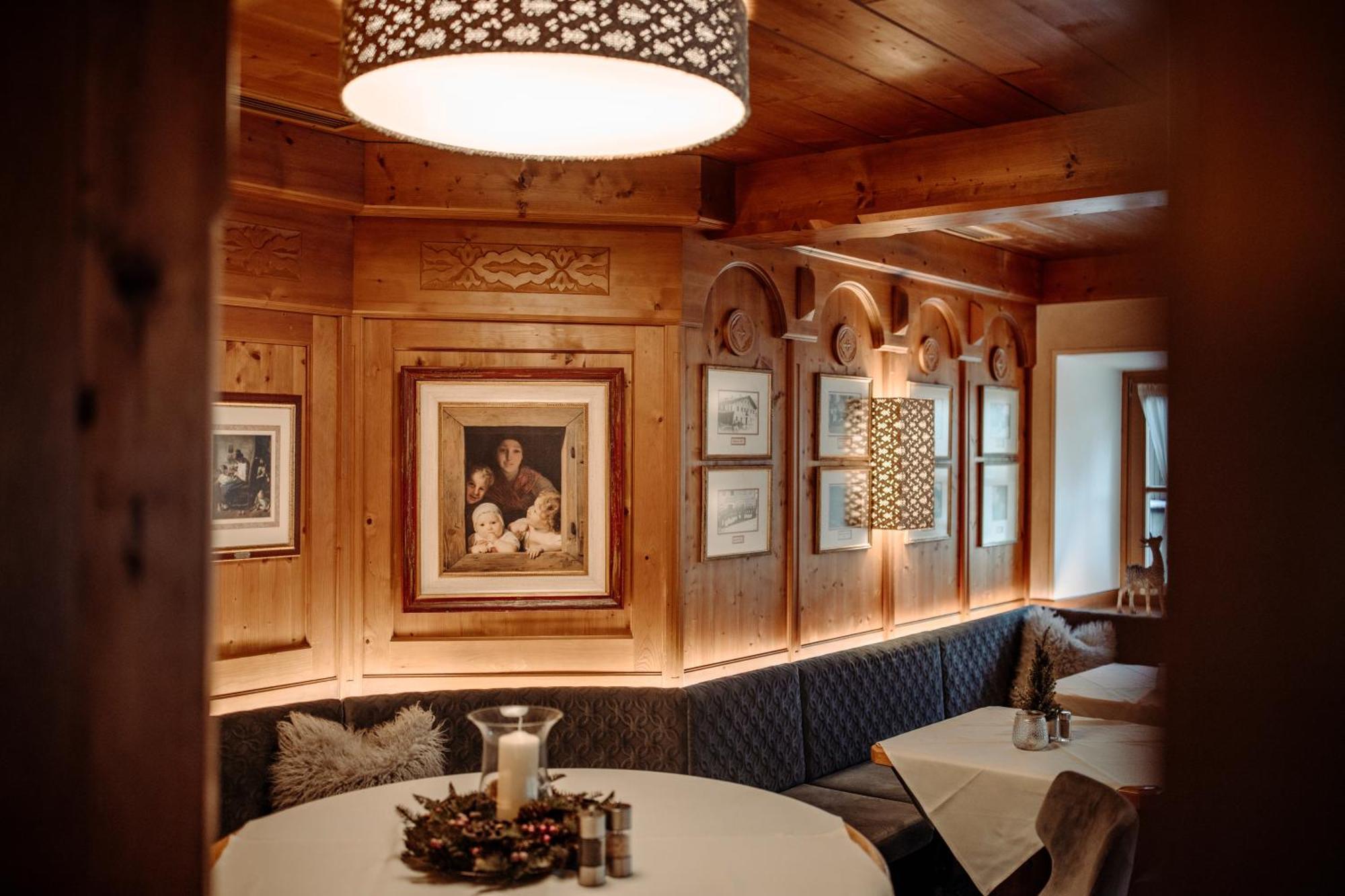 Hotel Lerch Санкт Йохан им Понгау Екстериор снимка