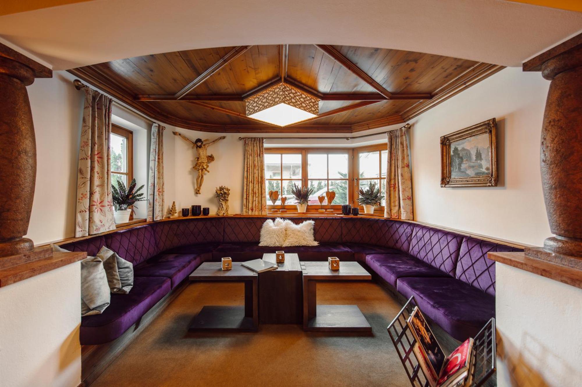 Hotel Lerch Санкт Йохан им Понгау Екстериор снимка